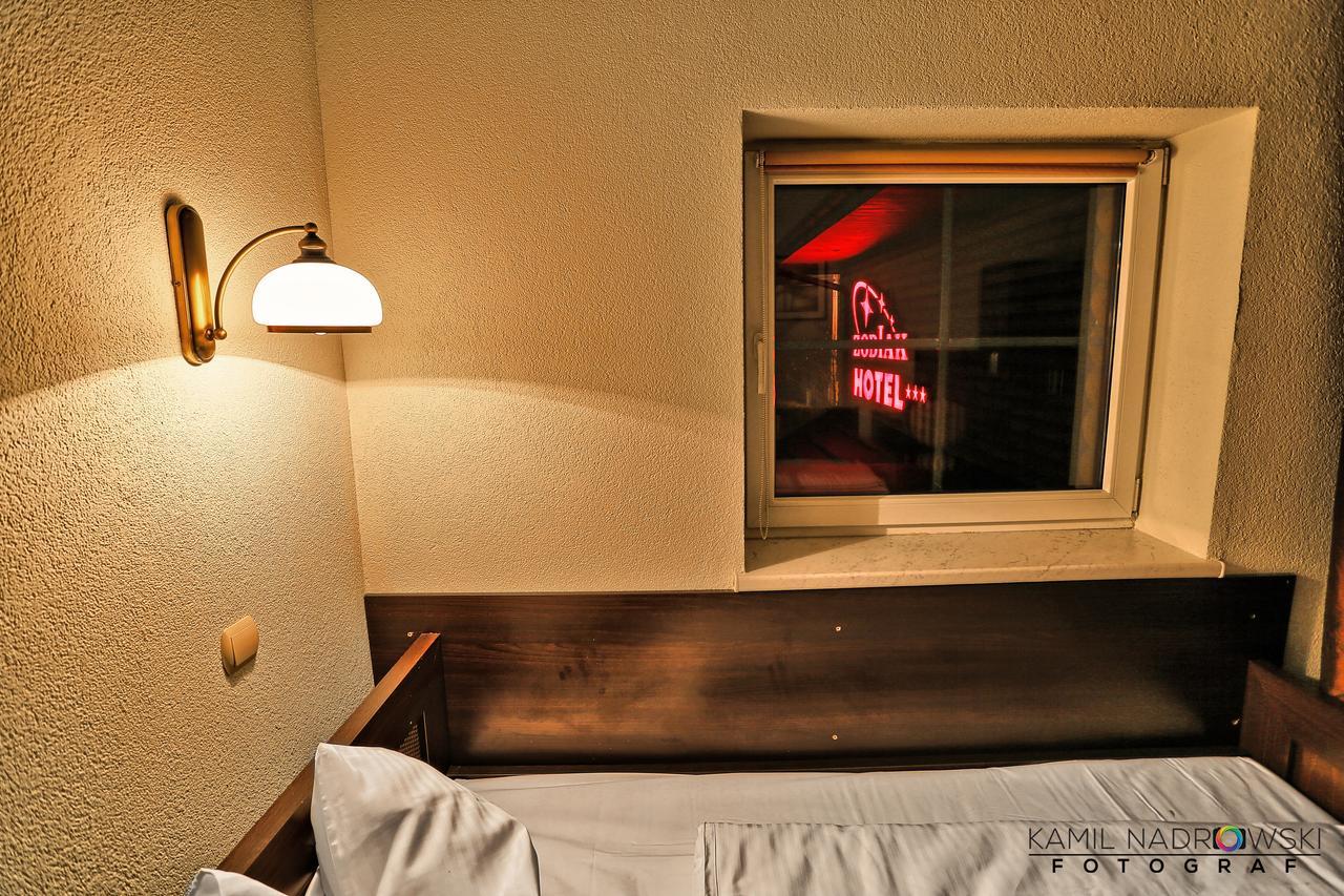 Hotel Zodiak 拉多姆斯科 外观 照片